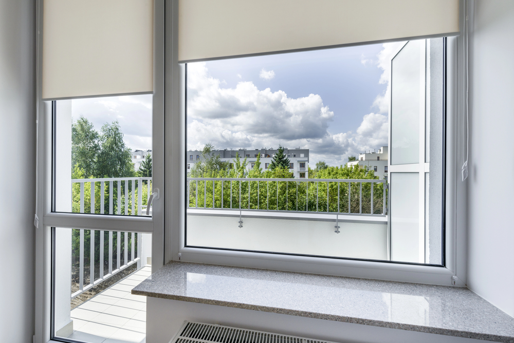 Woont u in een appartement, beheert u de VvE of bent u van een woningcoöperatie in Amersfoort? Dan helpen wij u graag aan de juiste glasoplossing.