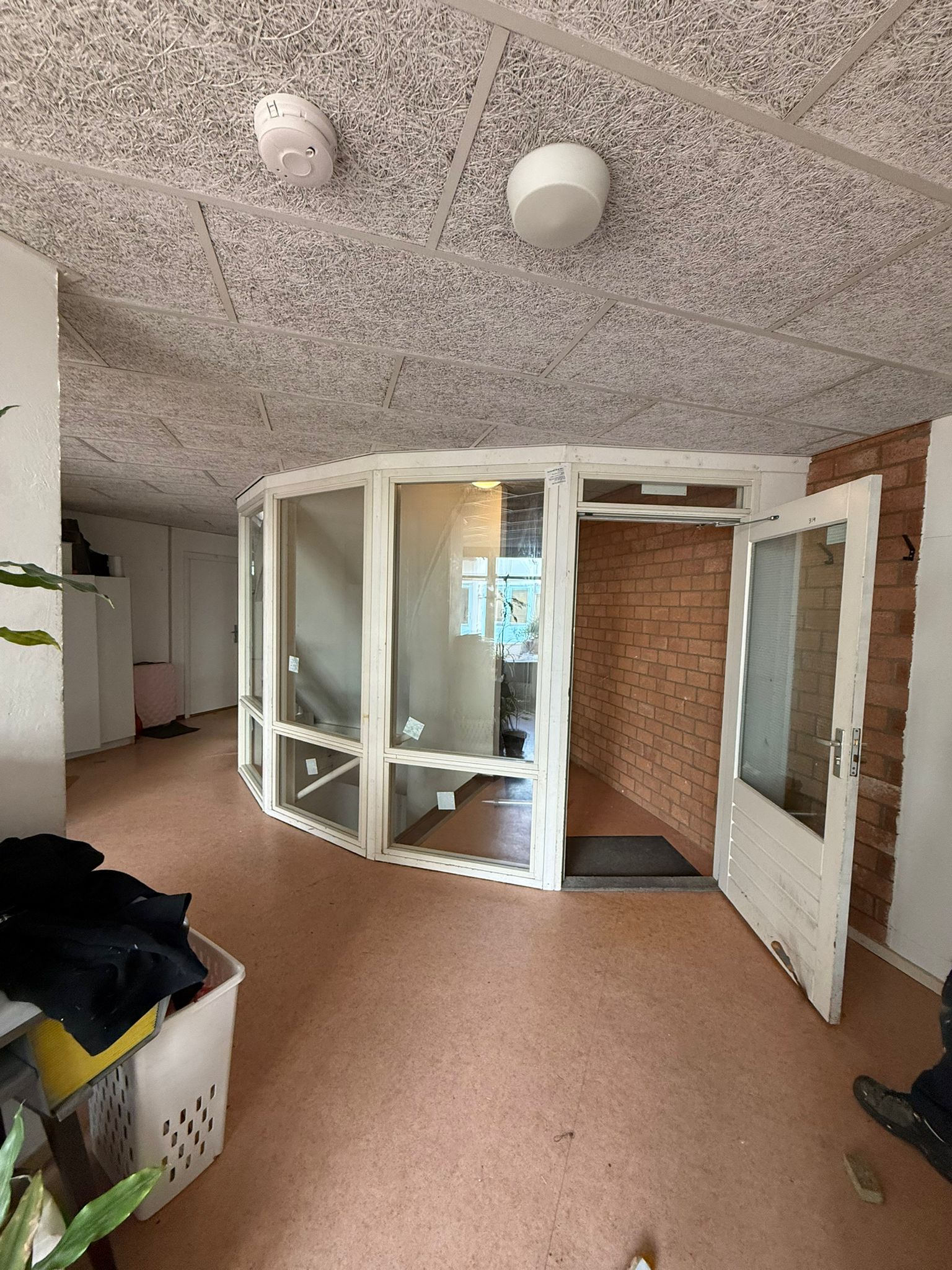 Glas vervangen Hoofddorp in de hal van een balie