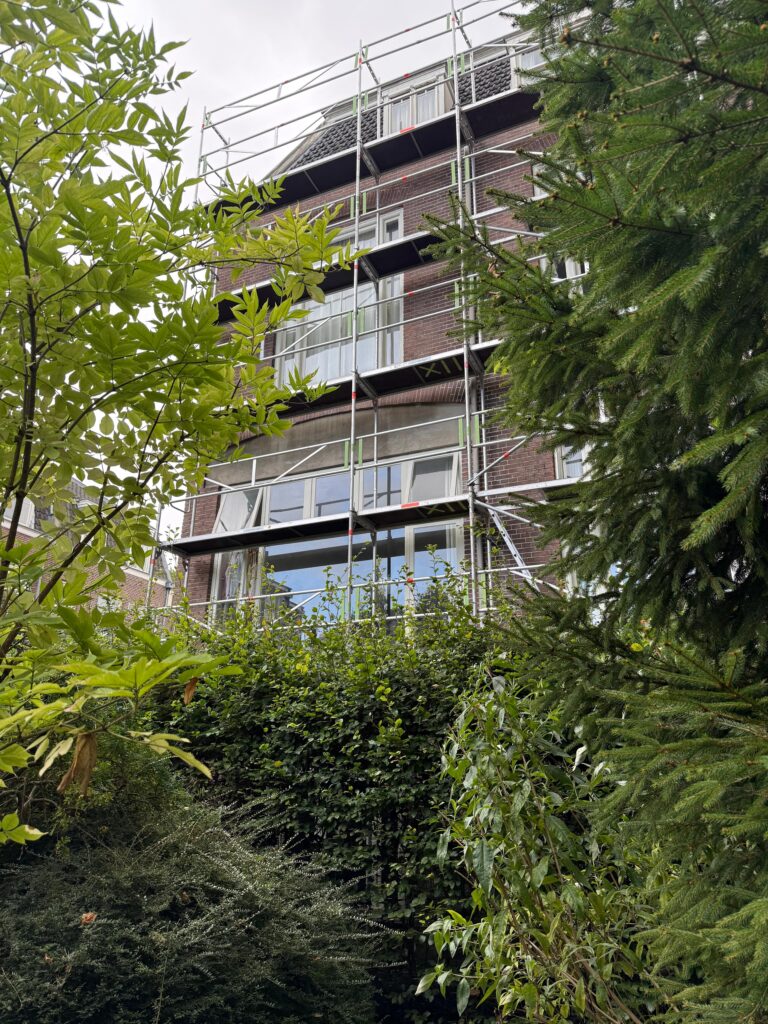Glas complete appartement vervangen