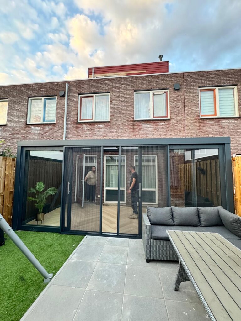 Triple glas geplaatst in een veranda