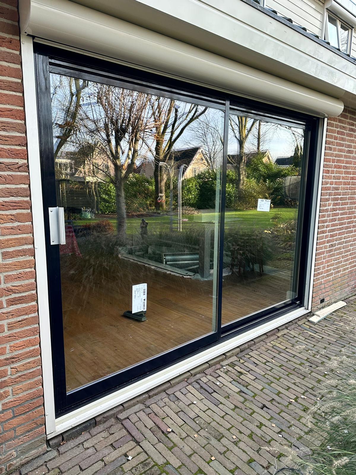 triple 4-5-4 glas in Hoofddorp